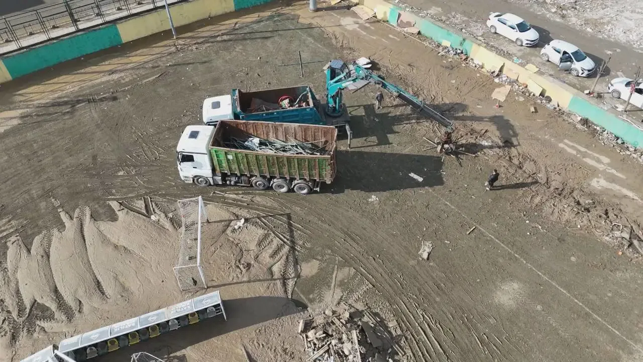 Ayazağa Atatürk Stadı Yıkıldı: Enkaz Kaldırma Çalışmaları Sürüyor
